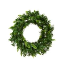Vickerman Artificial Unlit Christmas Wreath (05514)