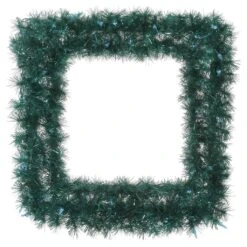 Vickerman Artificial Unlit Christmas Wreath (32970)