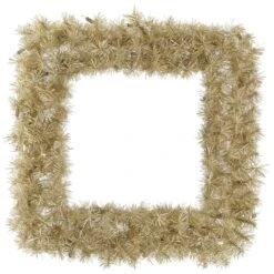 Vickerman Unlit Artificial Christmas Wreath (331149)