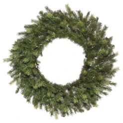 Vickerman Artificial Unlit Christmas Wreath (499832)