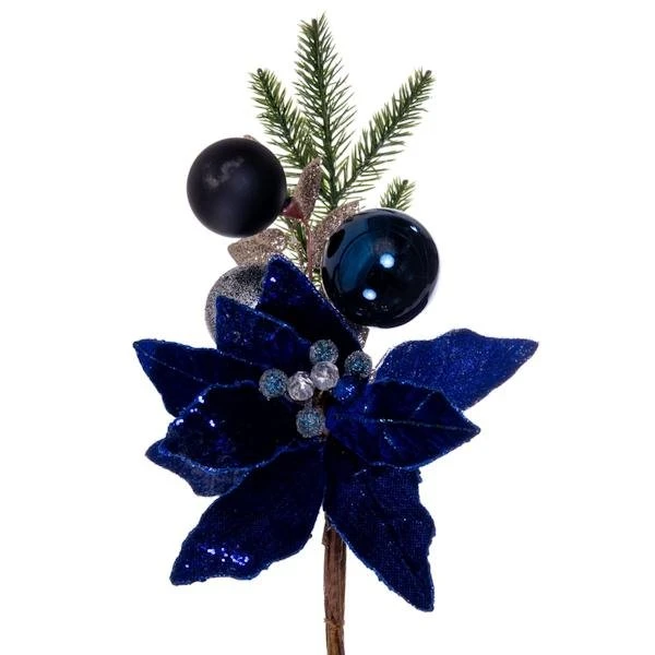 Vickerman Artificial Unlit Christmas Garland (677278) - Image 3